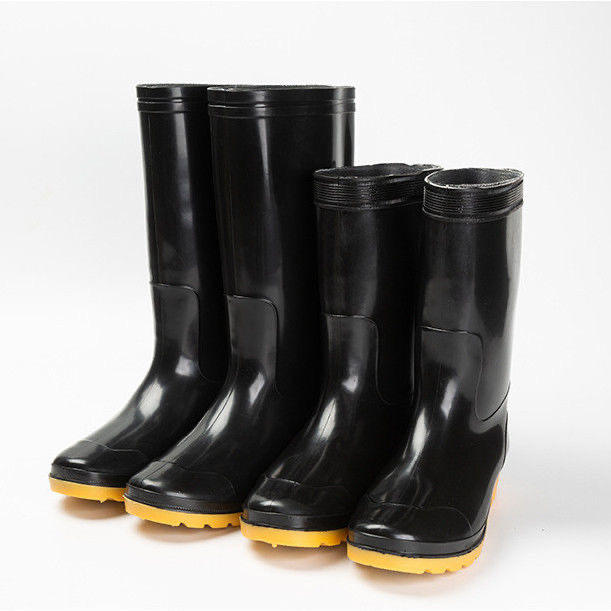 93eacb18-3347-4971-9c99-c4c10578814c_bota_wellington_pvc_industri_hitam_berketinggian_bervariasi_anti_selip_sol_luar_kuning.jpg