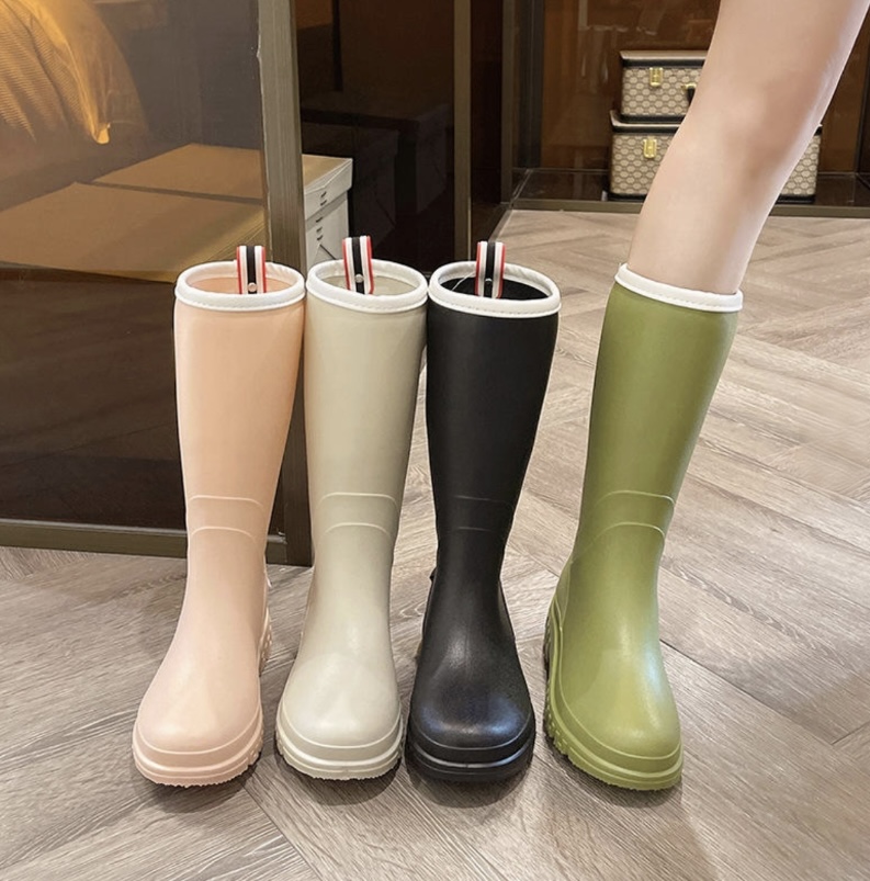 Sepatu Bot Fashion Wanita